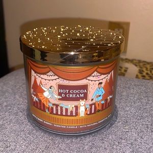 Bath and Body Works Hot Cocoa & Cream 3 Wick Candle